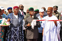 2-Vice-President-Yemi-Osinbajo-commissioning-the-vegetables-green-house-in-Taraba-state.-Flanked-on-the-left-by-Governor-Darius-Ishaku-and-on-the-right-by-Deputy-Governor-Haruna-Manu.jpg